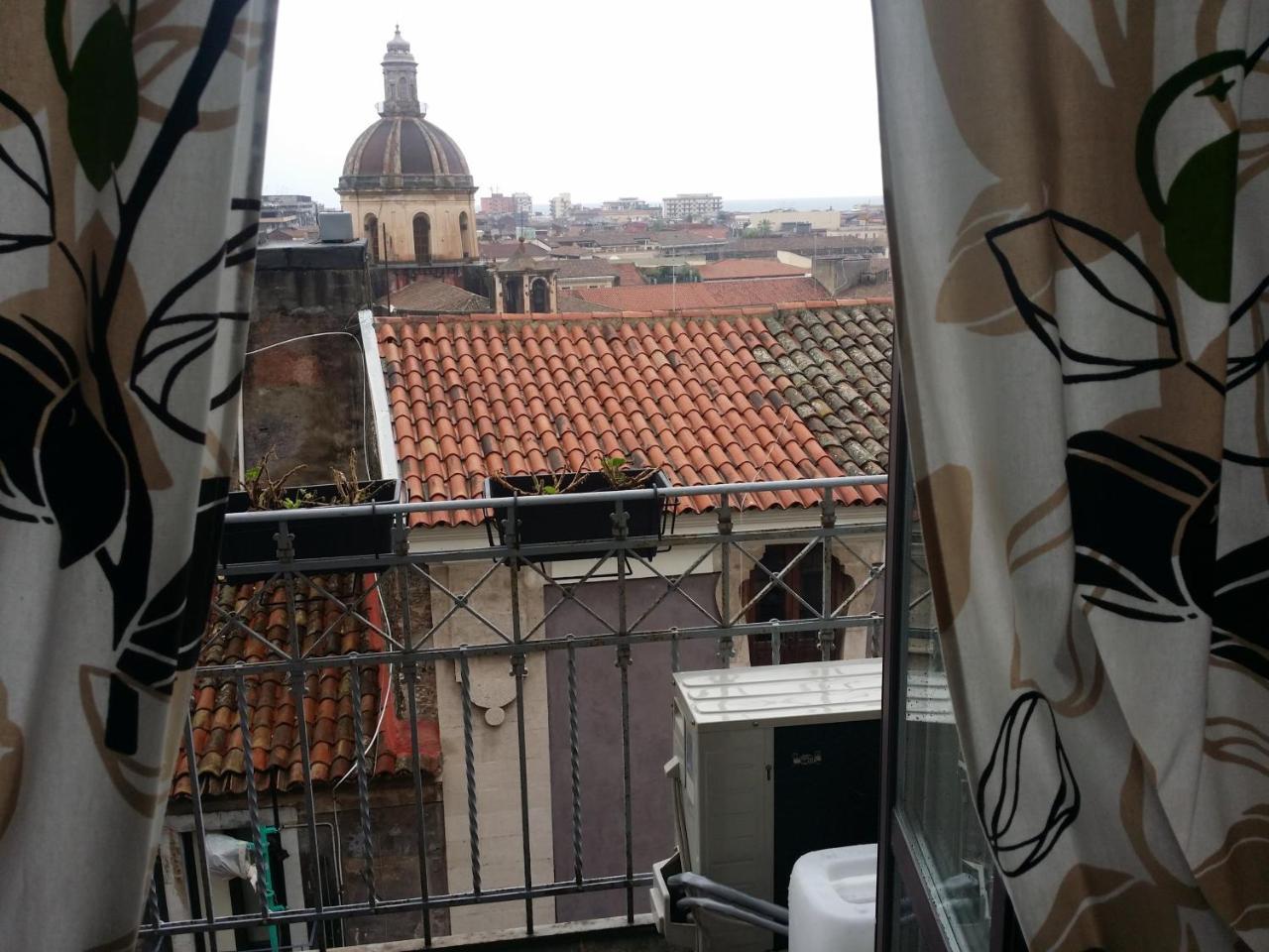 B&B Nel Cuore Di Catania Catânia Exterior foto